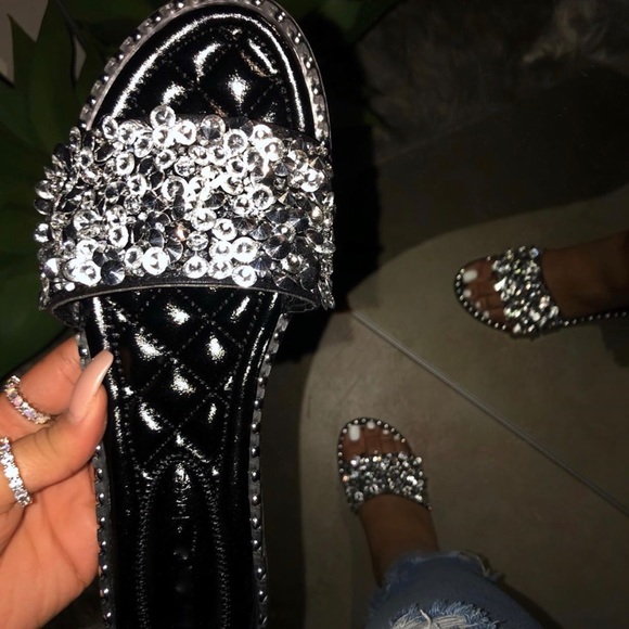 wild diva diamond sandals